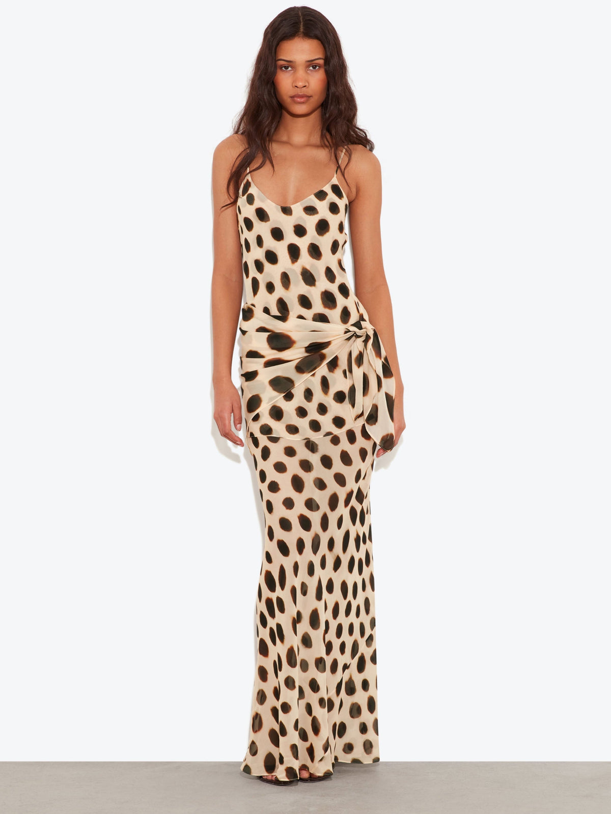 Clara · Vestido Zahian Valentina