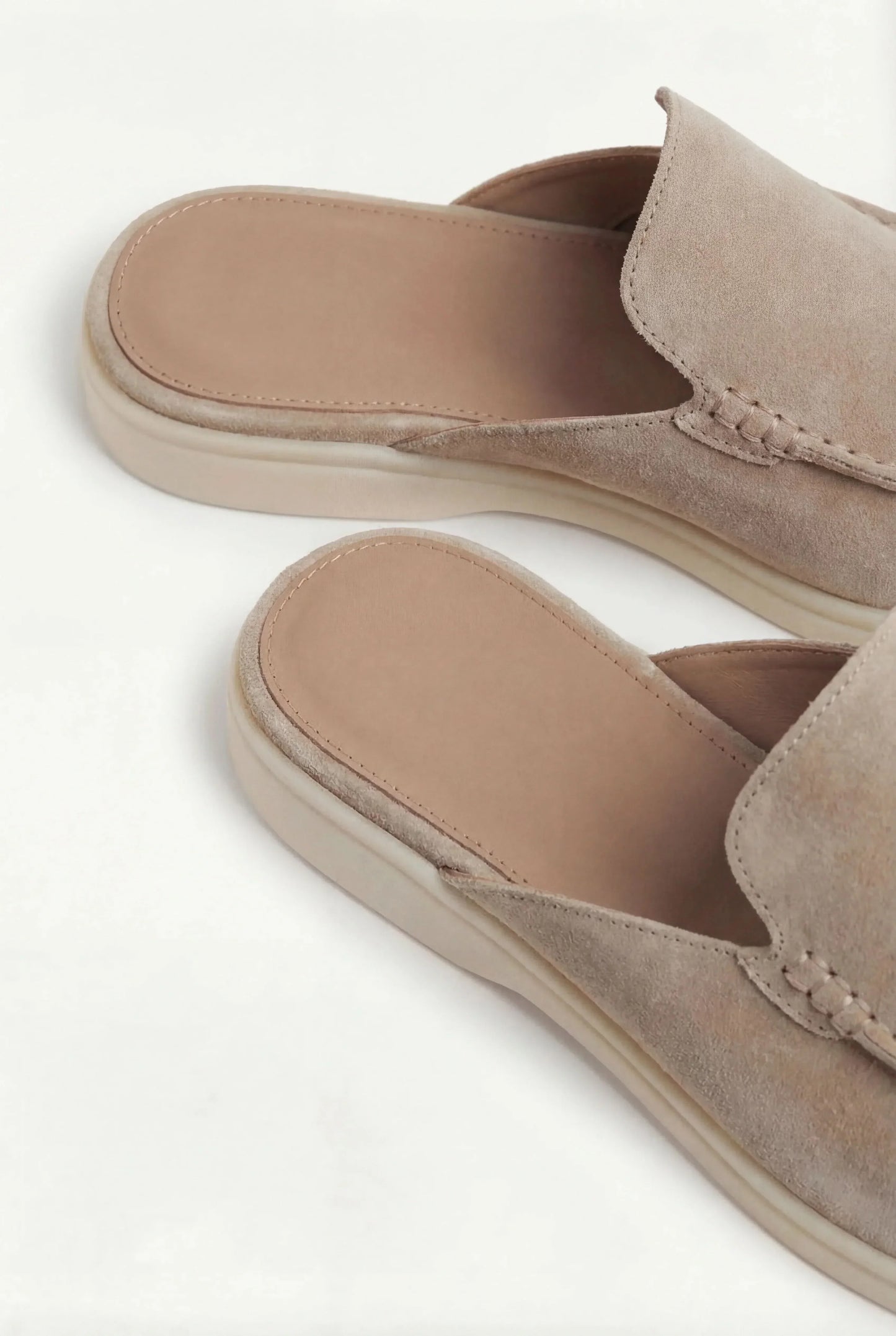 Beige Suède Mocasines Zahian Valentina